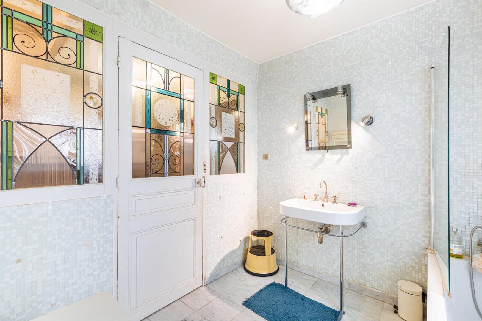 Guestready - Parisian Getaway In The 10th Arr. Appartement Parijs